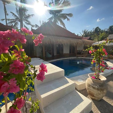Mandala Beach Healing Rooms Гили-Эйр Экстерьер фото