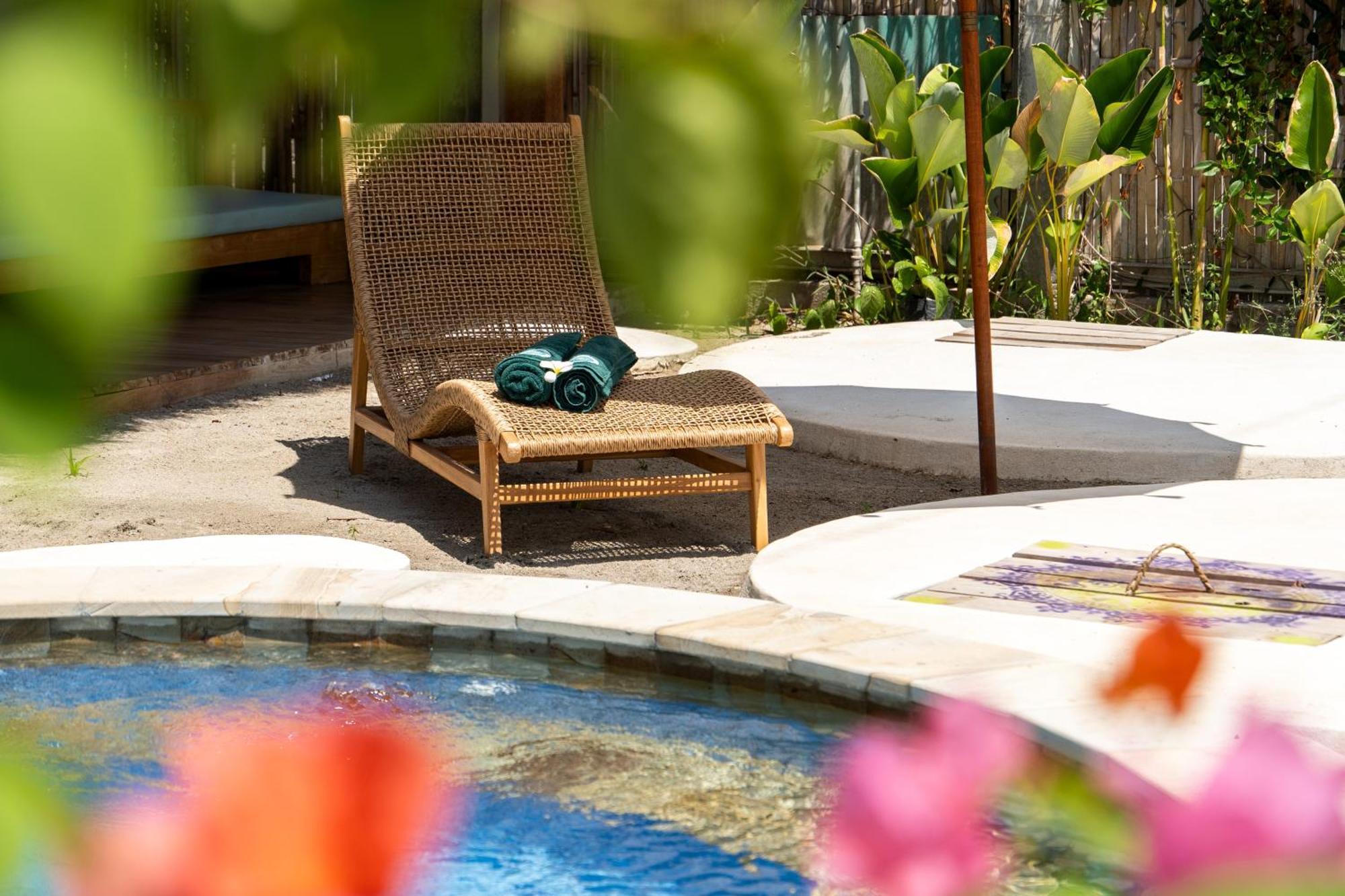 Mandala Beach Healing Rooms Гили-Эйр Экстерьер фото