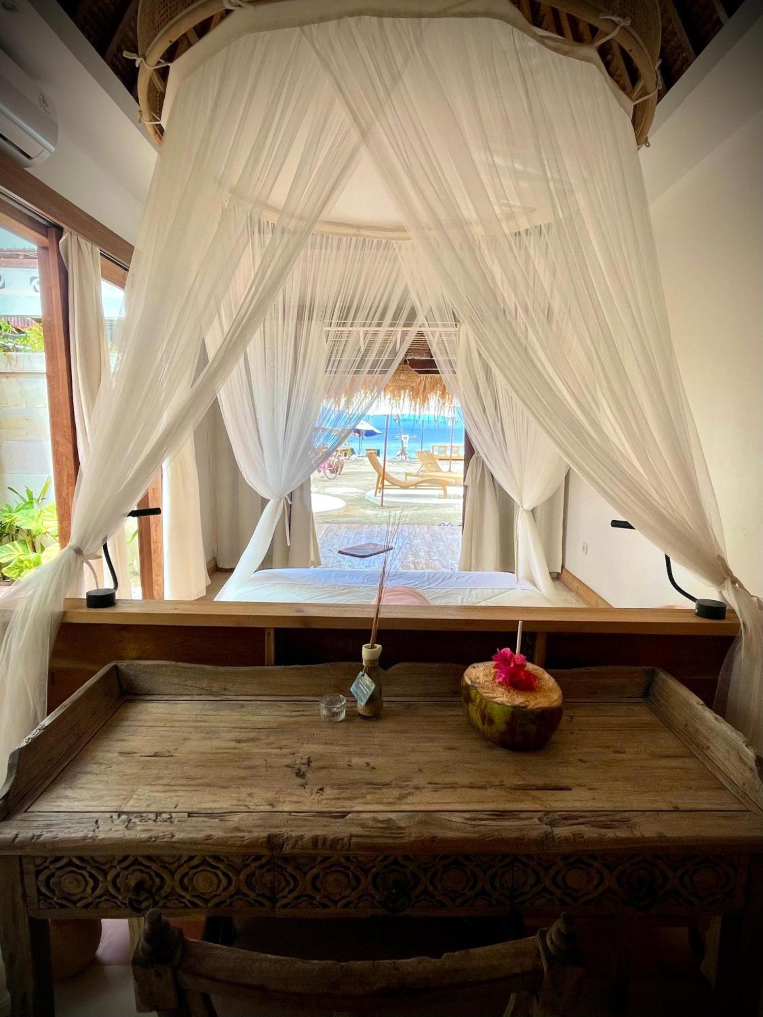 Mandala Beach Healing Rooms Гили-Эйр Экстерьер фото