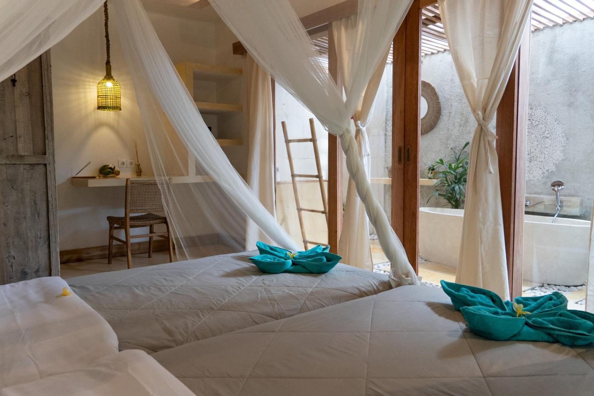 Mandala Beach Healing Rooms Гили-Эйр Экстерьер фото